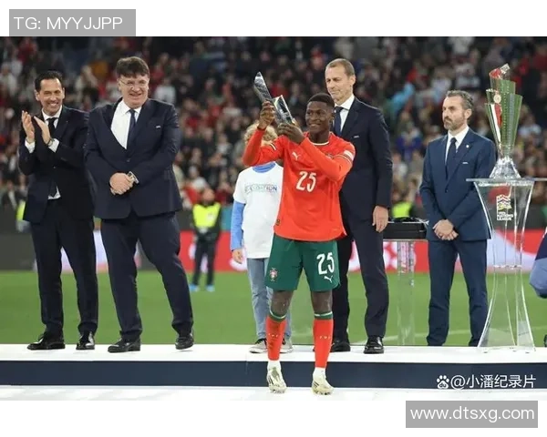 不知名的足球明星如何在绿茵场上书写自己的传奇故事